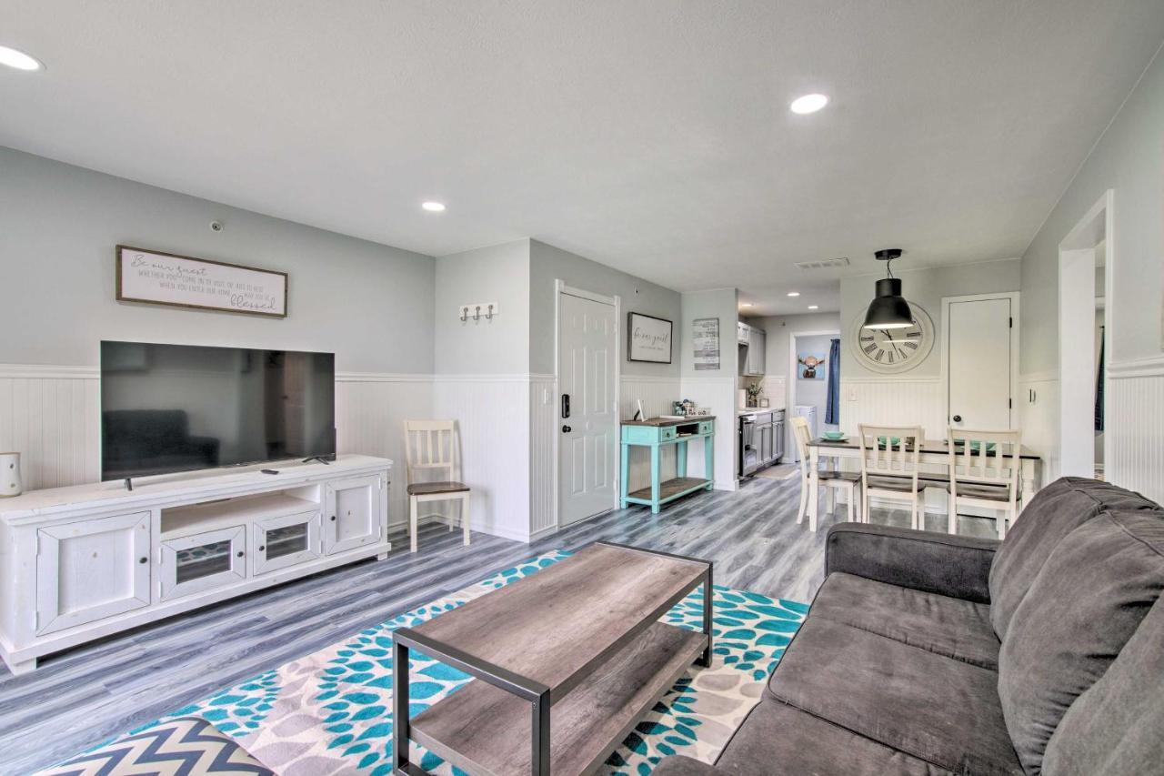 Cozy Branson Condo With Balcony And Mountain Views エクステリア 写真
